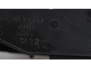 Ось рулевого колеса 5Q1971616A Volkswagen Golf VII