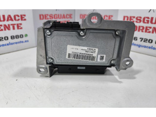 Блок подушек безопасности 8200645158   Renault Clio III