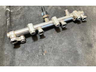 Vstřikovací lišta A2820703900, 2202222689 Mercedes-Benz CLA C118 X118