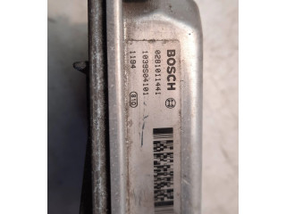 Блок управления двигателя 0281011441, 1039S04101   Volvo V70