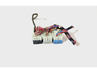 Блок предохранителей    Volvo V70    