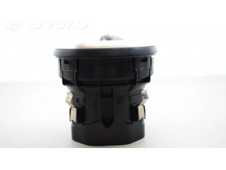 Воздушная решётка окна