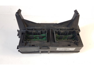 Блок предохранителей 04692073AB Jeep Grand Cherokee (WK)