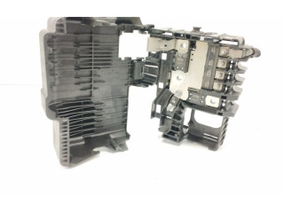 Pojistková skříňka Řídící jednotka BSM 13423481 Opel Adam 2016