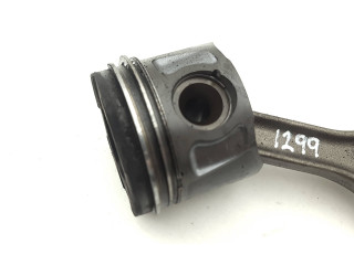 Поршень с шатуном M15746 D Maserati Ghibli