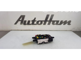 Ящик предохранителей (комплект) 9389070, 9389070 BMW 1 F20 F21 2017