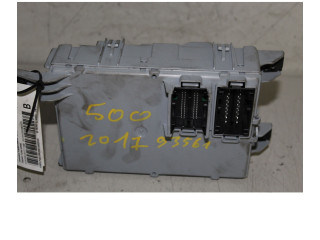 Pojistková skříňka Fiat 500 2010