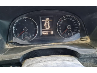 Панель приборов    Volkswagen Caddy       