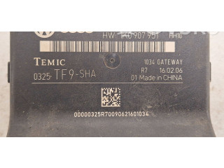 Модуль управления gateway Skoda Octavia Mk2 (1Z) 2004 - 2013 года 1K0907951, 1K0907530F