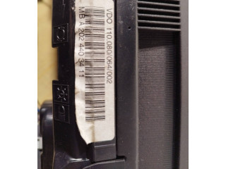 Přístrojová deska Mercedes-Benz C W202 2000 A2024403411, 110080064002