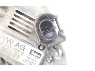 Генератор 06F903023E, 2542730G Volkswagen Caddy