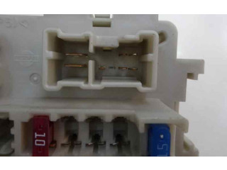 Pojistková skříňka Řídící jednotka BSM Nissan Navara 2007