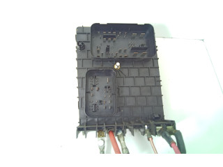 Блок предохранителей 1k0953549f, 1K0953549F   Audi A3 S3 8P    