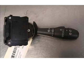 Переключатель дворников 8201168013   Renault Clio IV