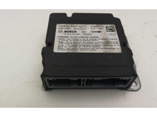 Блок подушек безопасности 0285010857   Opel Combo D