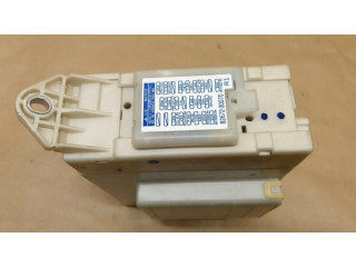 Блок предохранителей 8267230070 Lexus GS 300 350 430 450H