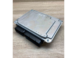 Блок управления двигателем Блок управления 038906019KC, 0281011204   Volkswagen PASSAT B7