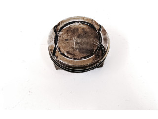 Píst 31401210   Volvo XC60    B4204T11 