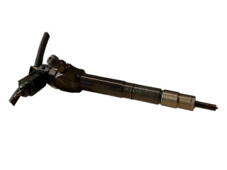 Vstřikovač 04L130277AJ, 0445110477 Skoda Octavia Mk3 (5E)