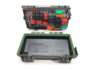 Блок предохранителей  51701704   Fiat Grande Punto    