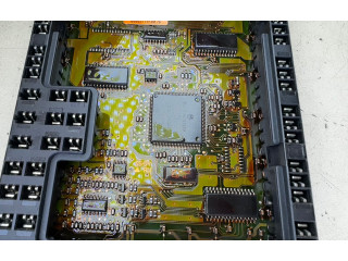 Блок предохранителей 30679527, 04W144   Volvo XC90    