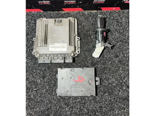 Блок управления двигателя 237102213R, 284B12330R Dacia Dokker