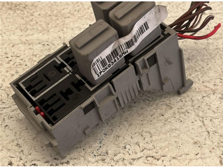 Блок предохранителей ipok0341smh, IPOK0341SMH   Opel Meriva A    