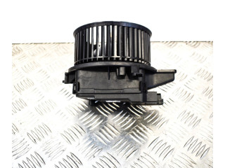 Вентилятор печки    4M1820021   Audi Q5 SQ5