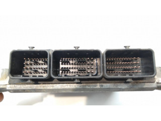 Řídící jednotka 8200085386, 8200211711 Renault Vel Satis 2002