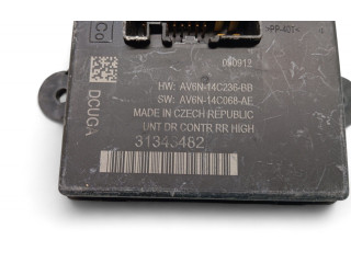 Блок управления 31343482 Volvo S60