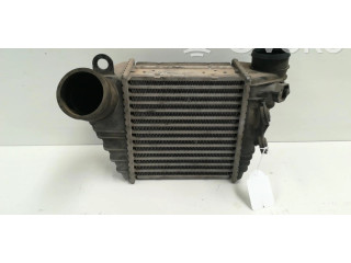 Интеркулер 1J0145803G Audi A3 S3 8L