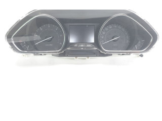Спидометр (приборный щиток)    9831955780, 9822703980   Peugeot 2008 I