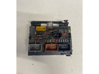 Блок предохранителей 9666700180 Citroen C5