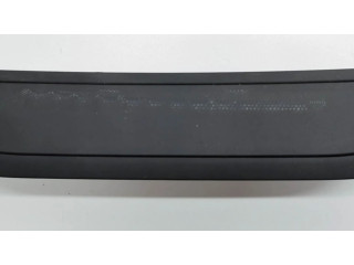 Другая деталь салона