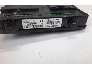 Pojistková skříňka Řídící jednotka BSM 284B10424R Renault Megane III 2009