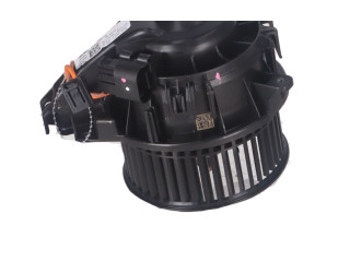 Вентилятор печки 2Q1820021A Skoda Kamiq