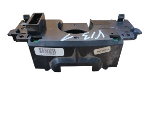 Ручка стеклоочистителей 30658614   Volvo V70