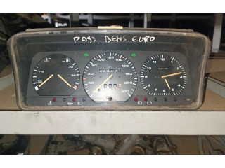 Přístrojová deska Volkswagen PASSAT B3 1994 5220032310