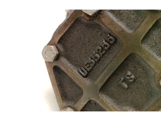 Масляный насос L410M1T5 UE45884 Bentley Arnage