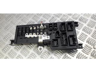 Блок предохранителей  518829007, 8678449-petp2x   Volvo V70    