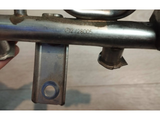 Vstřikovací lišta A2720780092 Mercedes-Benz C W203