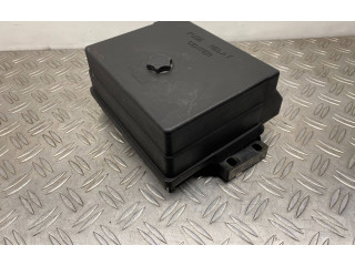 Блок предохранителей 15328843   Chevrolet Blazer    