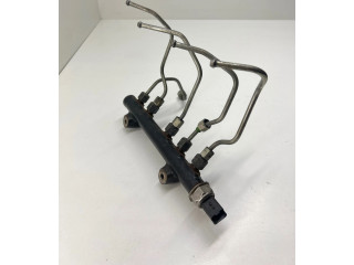 Топливная рампа 9685297580, 112523768   Peugeot 5008  