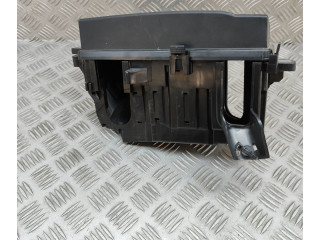 Блок предохранителей  31398000, 31398001   Volvo XC90    