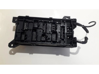 Pojistková skříňka 0k53h66760 KIA Carnival 2004