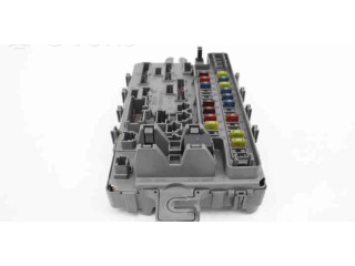 Блок предохранителей    Honda Jazz    