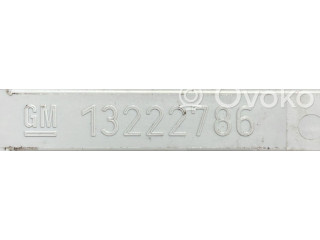 Блок предохранителей 13222786, 13222786   Chevrolet Orlando    