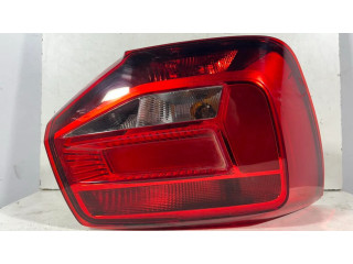 Задний фонарь левый сзади Audi Q2 -