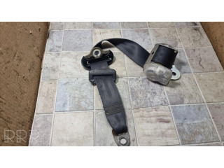 Задний ремень безопасности