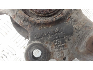 Передний поворотный кулак (ступица, цапфа)